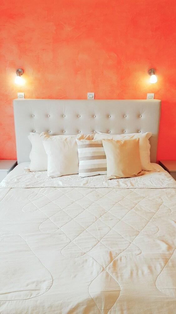 Arapiou Hotel apartamentowy