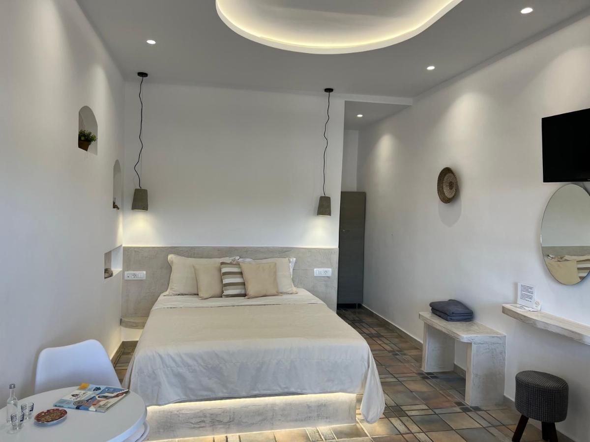 Arapiou Hotel apartamentowy Perivolos