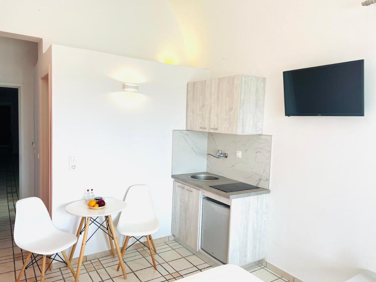 Hotel apartamentowy Arapiou Perivolos
