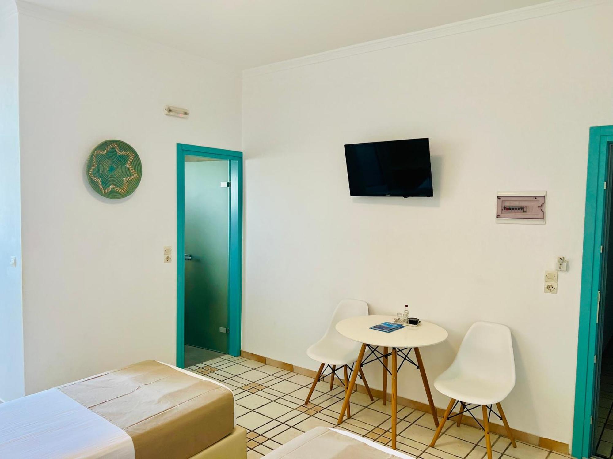 Arapiou Hotel apartamentowy Perivolos